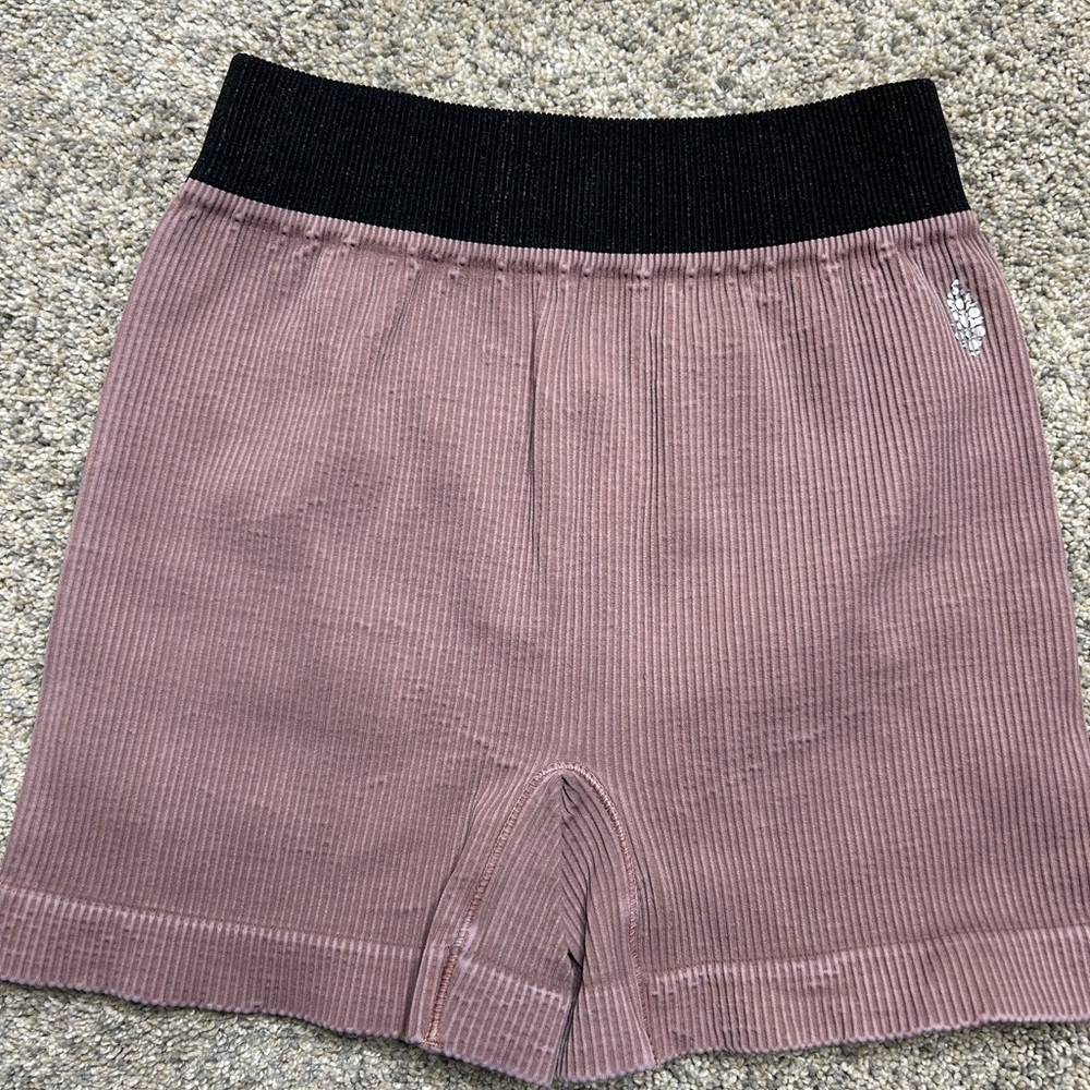 Free People Movement Ribbed High-Rise Biker Shorts | Mauve | Size M/L